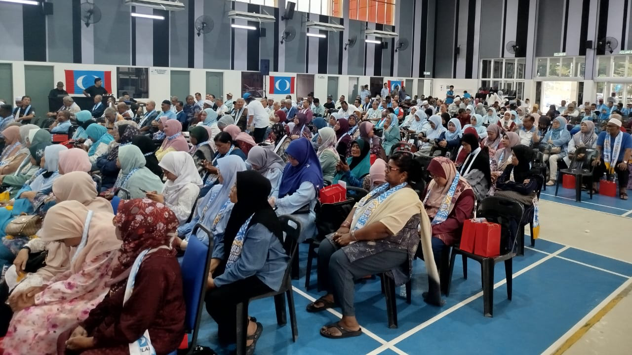 Biro Veteran Keadilan bersama Kak Wan dan Otai Reformis di Penang 2